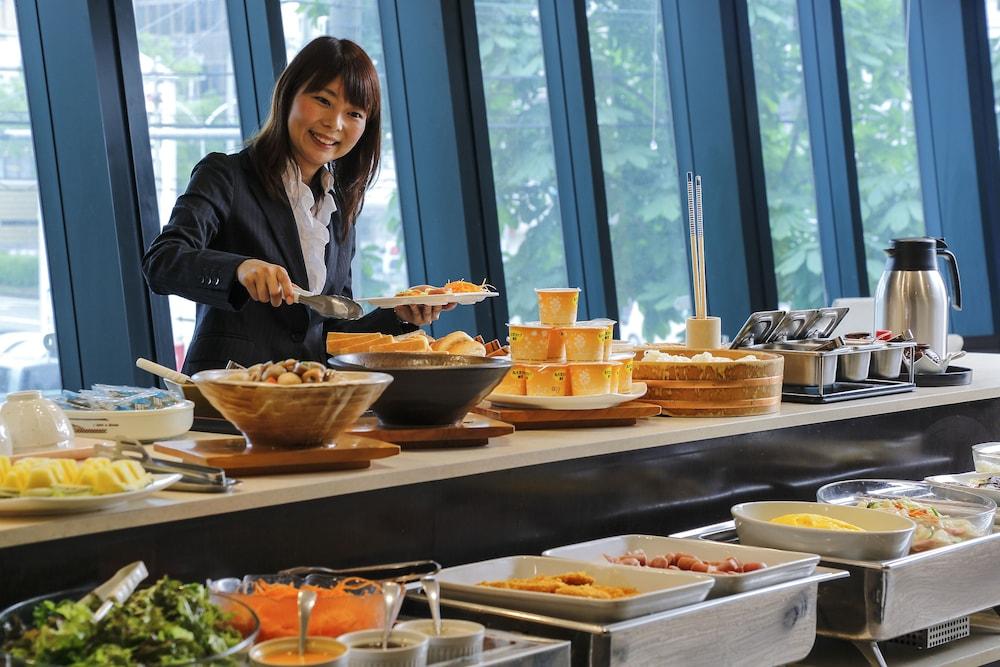 Wakayama Urban Hotel Экстерьер фото