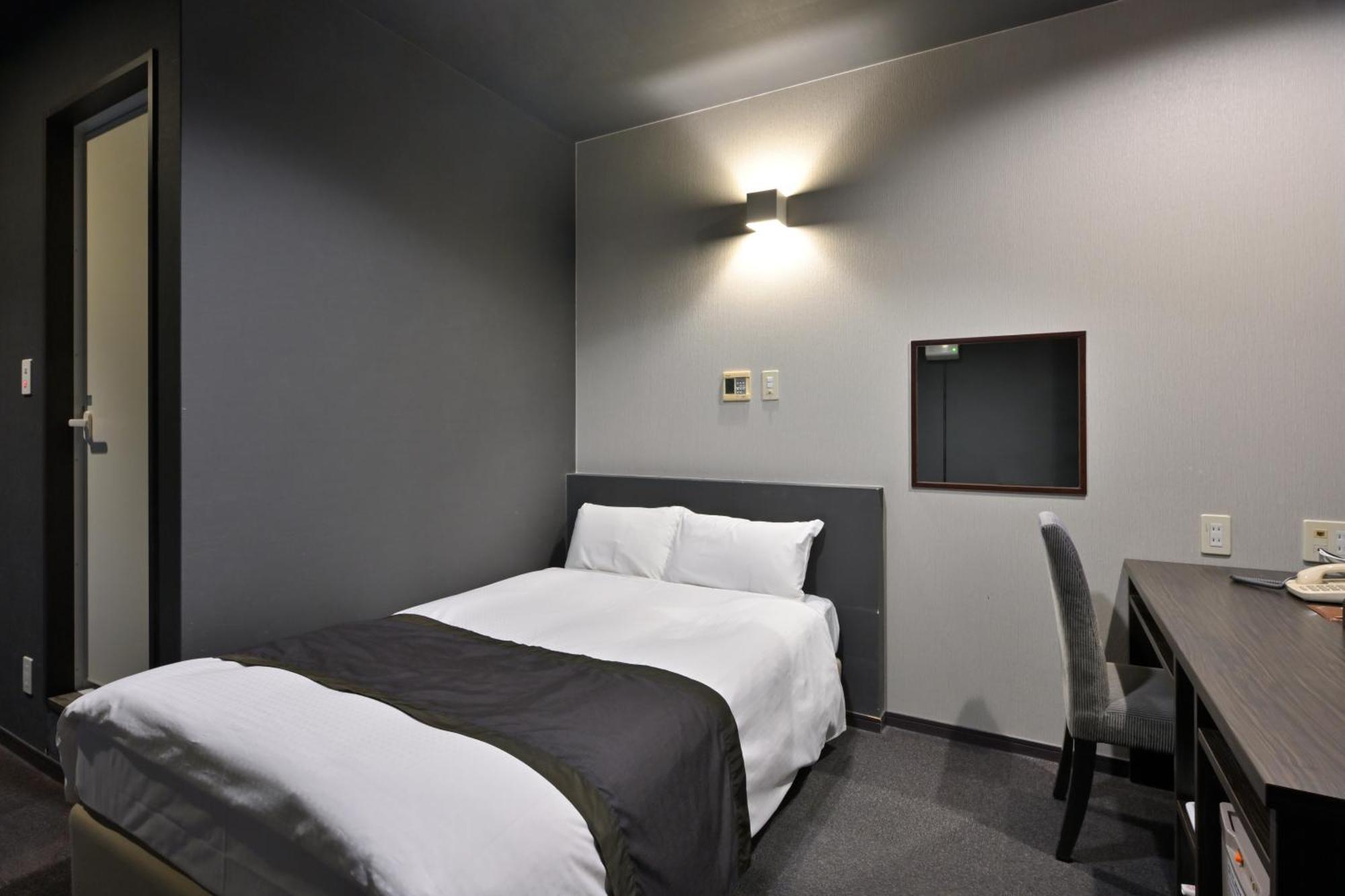 Wakayama Urban Hotel Экстерьер фото