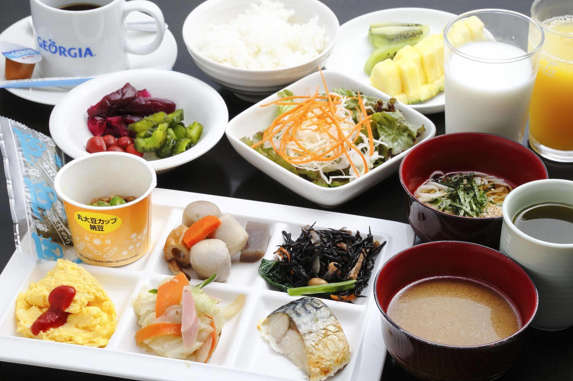 Wakayama Urban Hotel Экстерьер фото